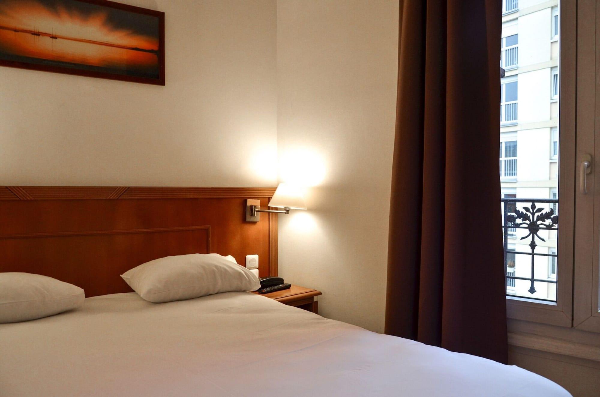 Hotel De La Perdrix Rouge Paris Ngoại thất bức ảnh