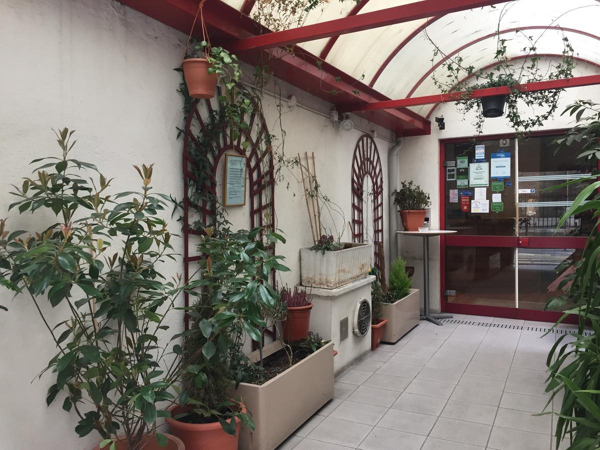Hotel De La Perdrix Rouge Paris Ngoại thất bức ảnh